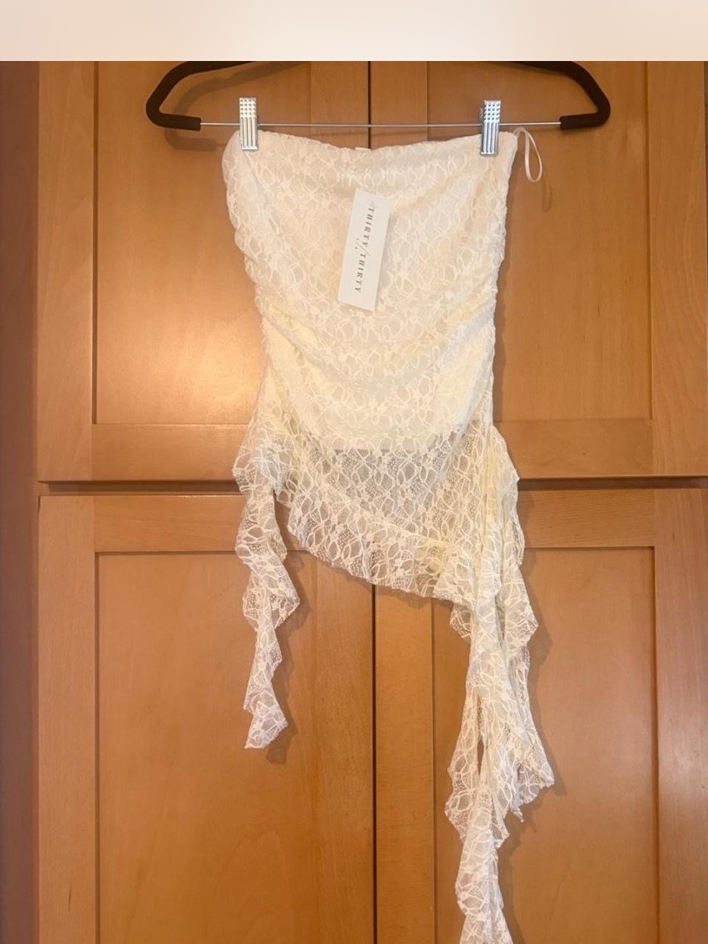 Thirty/Thirty LA Lace Ruffle Fairy Style Top